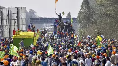 Delhi Chalo ದೆಹಲಿ ಚಲೋ ಚಳವಳಿ: ಪಂಜಾಬ್‌ - ಹರಿಯಾಣ ಗಡಿಯಲ್ಲಿ 14,000 ಜನ, 1,200 ಟ್ರಾಕ್ಟರ್‌ !