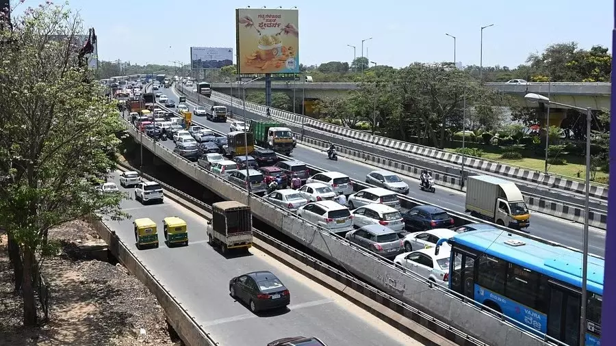 ಹೆಬ್ಬಾಳ ಮೇಲ್ಸೇತುವೆ: ಬೈಕ್‌ ಬಿಟ್ಟು ಉಳಿದೆಲ್ಲ ವಾಹನ ನಿಷೇಧ