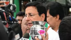 ಖಾಲಿ ಚೊಂಬು ಹಿಡಿದು ಮೋದಿ ವಿರುದ್ಧ ಪ್ರತಿಭಟಿಸಿದ ಕಾಂಗ್ರೆಸ್ ನಾಯಕರು