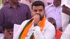 ‌Loksabha Election 2024 | ಎರಡನೇ ಹಂತದ ಪ್ರಚಾರ: ಬಿಜೆಪಿ ವೇಗಕ್ಕೆ ಮಿತ್ರಪಕ್ಷದ ಪೆನ್‌ಡ್ರೈವ್ ಬ್ರೇಕ್