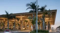 ಬೆಂಗಳೂರು ಅಂತಾರಾಷ್ಟ್ರೀಯ ವಿಮಾನ ನಿಲ್ದಾಣದಲ್ಲಿ ಮಳೆ ನೀರು ಸೋರಿಕೆ: ಪ್ರಯಾಣಿಕರ ಪರದಾಟ