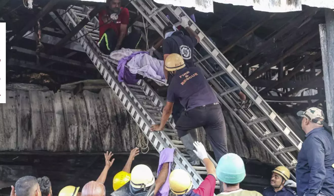 ರಾಜ್‌ಕೋಟ್‌, ದೆಹಲಿ ಅಗ್ನಿ ದುರಂತ| ಎಚ್ಚೆತ್ತ ಸರ್ಕಾರ; ಆಸ್ಪತ್ರೆಗಳು, ಮನರಂಜನಾ ಕೇಂದ್ರಗಳ ಪರಿಶೀಲನೆಗೆ ಸೂಚನೆ