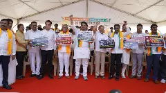 ಅಧಿಕಾರಿ ಆತ್ಮಹತ್ಯೆ; ಸಿಎಂ, ಸಚಿವರು ರಾಜೀನಾಮೆ ನೀಡಲಿ ಎಂದು ಅಶೋಕ್‌ ಒತ್ತಾಯ