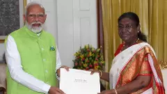 ರಾಷ್ಟ್ರಪತಿಗೆ ರಾಜೀನಾಮೆ ಸಲ್ಲಿಸಿದ ಪ್ರಧಾನಿ ಮೋದಿ