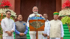 18ನೇ ಲೋಕಸಭೆ ಮೊದಲ ಅಧಿವೇಶನ: ಪ್ರಧಾನಿ ಮೋದಿ ಸೇರಿದಂತೆ  ಸಚಿವರು, ಸಂಸದರಿಂದ ಪ್ರಮಾಣ ವಚನ