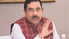 ಅಭಿವೃದ್ಧಿಗೆ ಗ್ಯಾರಂಟಿ ಏಟು | ಸತ್ಯ ಒಪ್ಪಿಕೊಂಡ ರಾಯರೆಡ್ಡಿಯವರನ್ನು  ಅಭಿನಂದಿಸುತ್ತೇನೆ: ಪ್ರಲ್ಹಾದ ಜೋಶಿ