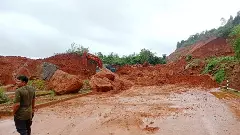 ಮಲೆನಾಡು ಮಳೆ ಹಾನಿ | ಹನಿ ನಿಂತರೂ ನಿಲ್ಲದ ಹಾನಿ: ಪ್ರವಾಸಿಗರ ನಿರ್ಬಂಧ ಮತ್ತೆ ವಿಸ್ತರಣೆ