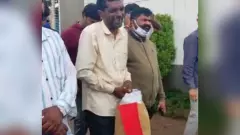 ಬೆಳಗಾವಿ ಅಗ್ನಿ ದುರಂತ| ಮಗನ ಸುಟ್ಟ ದೇಹವನ್ನು ಕೈಚೀಲದಲ್ಲಿ ಹಾಕಿ ತಂದೆಯ ಕೈಗೆ ಕೊಟ್ಟ ಅಧಿಕಾರಿಗಳು