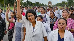 Kolkata rape-murder: 24 ಗಂಟೆಗಳ ರಾಷ್ಟ್ರವ್ಯಾಪಿ ಮುಷ್ಕರ ಆರಂಭ