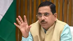 ದರ್ಶನ್ ರಾಜ್ಯಾತಿಥ್ಯ ಫೋಟೋ | ಜೋಷಿ ಹೇಳಿಕೆಗೆ ಕಾಂಗ್ರೆಸ್ ನಾಯಕರ ತಿರುಗೇಟು