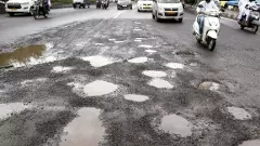 ಬೆಂಗಳೂರಿನ ರಸ್ತೆಗುಂಡಿ ಮುಚ್ಚಲು ಅಧಿಕಾರಿಗಳಿಗೆ 15 ದಿನ ಗಡುವು