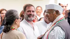 ಕಾಂಗ್ರೆಸ್ ಪಕ್ಷ: ಯಾವುದಕ್ಕಾಗಿ ಎದುರುನೋಡುತ್ತಿದೆ?