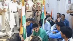 ಸೋನಮ್ ವಾಂಗ್ಚುಕ್, ಇತರರಿಂದ ಠಾಣೆಗಳಲ್ಲಿ ನಿರಶನ