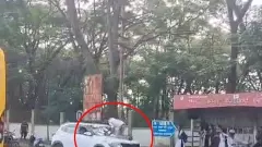 Shivamogga Incident| ಪೊಲೀಸ್‌ ಸಿಬ್ಬಂದಿಯನ್ನೇ ಹೊತ್ತೊಯ್ದ ಕಾರು