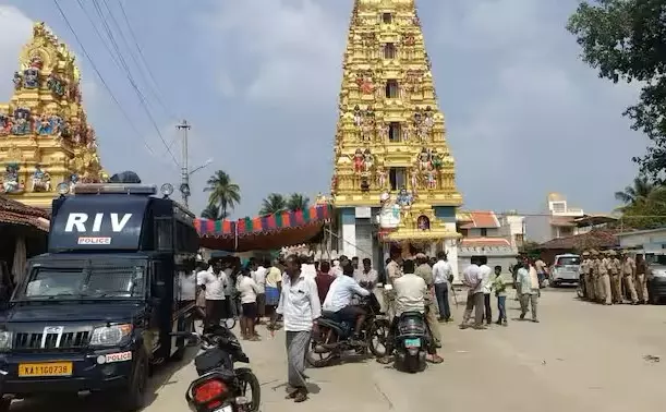 Untouchability| ದೇಗುಲ ಪ್ರವೇಶಿಸಿದ ದಲಿತರು | ಉತ್ಸವ ಮೂರ್ತಿ ಸ್ಥಳಾಂತರಿಸಿದ ಸವರ್ಣೀಯರು