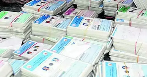 BPL Card Controversy | ಯಾವುದೇ ಪಡಿತರ ಚೀಟಿ ರದ್ದು ಮಾಡದಂತೆ ಸಿಎಂ ಸ್ಪಷ್ಟ ಸೂಚನೆ