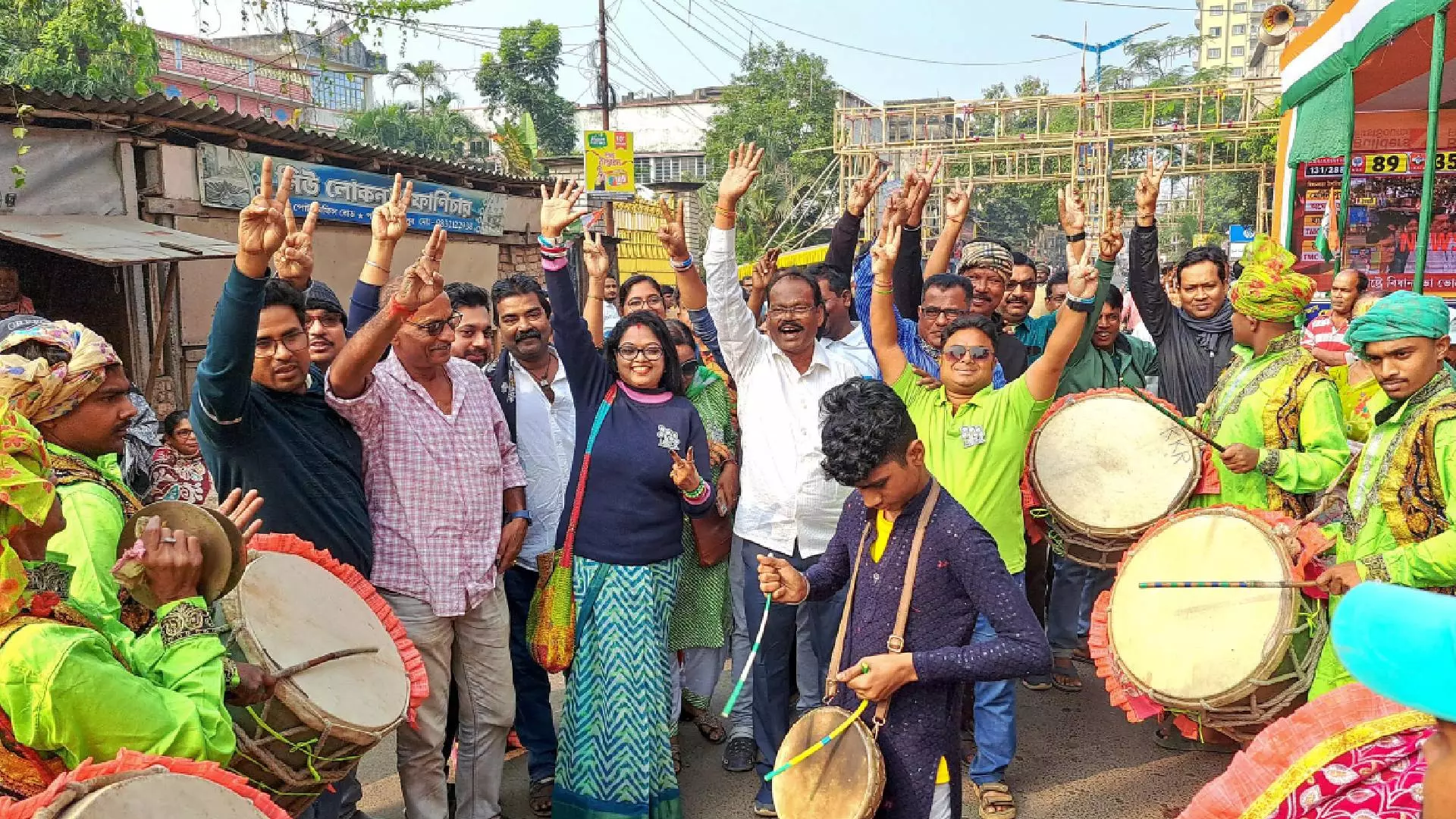 West Bengal Bypoll : ಆಡಳಿತ ವಿರೋಧಿ ಪ್ರತಿಭಟನೆಗಳ ನಡುವೆಯೂ ಬಂಗಾಳ ಉಪಚುನಾವಣೆಯಲ್ಲಿ ಟಿಎಂಸಿಗೆ ಎಲ್ಲ 6 ಕ್ಷೇತ್ರದಲ್ಲಿ ಜಯಭೇರಿ