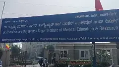 ಹಾರೋಹಳ್ಳಿ ಖಾಸಗಿ ಆಸ್ಪತ್ರೆ ಶೌಚಾಲಯದ ಗುಂಡಿಯಲ್ಲಿ ನವಜಾತ ಶಿಶುವಿನ ಶವ ಪತ್ತೆ