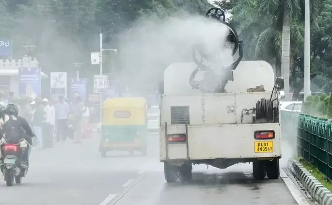 Weather Updates | ವಾಯು ಮಾಲಿನ್ಯ: ʼದೆಹಲಿʼಯಾಗುವತ್ತ ರಾಜಧಾನಿಯ ದಾಪುಗಾಲು!