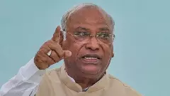 ಮುಸ್ಲಿಮರು ನಿರ್ಮಿಸಿರುವ ಕೆಂಪುಕೋಟೆ, ತಾಜ್ ಮಹಲ್‌ ಕೆಡವುತ್ತೀರಾ? ಬಿಜೆಪಿ ವಿರುದ್ಧ ಖರ್ಗೆ ವಾಗ್ದಾಳಿ