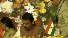 ಮಹಾರಾಷ್ಟ್ರದ ನೂತನ ಸಿಎಂ ಆಗಿ ದೇವೇಂದ್ರ ಫಡ್ನವಿಸ್‌ ಪ್ರಮಾಣವಚನ ಸ್ವೀಕಾರ