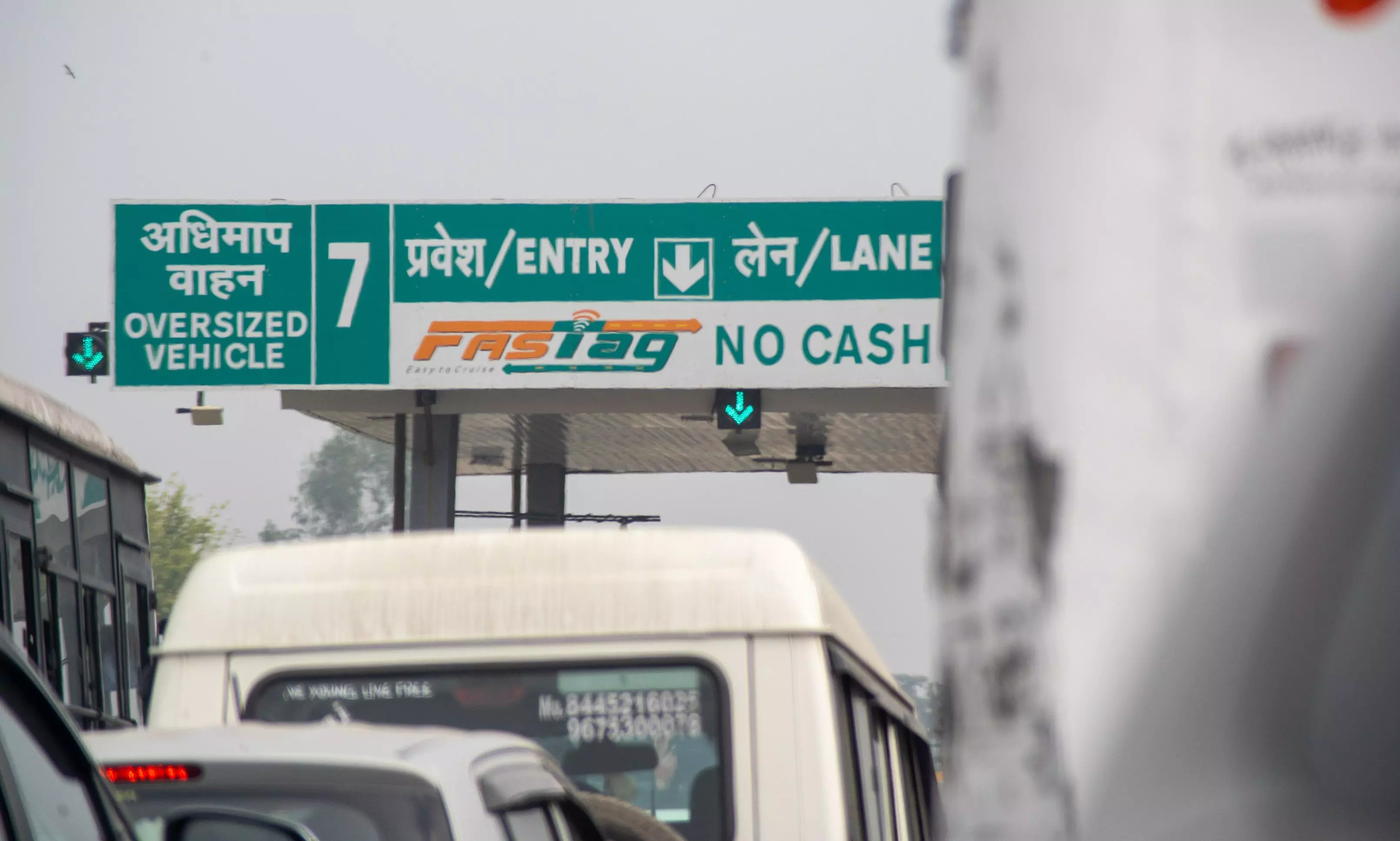 ಬೆಂಗಳೂರು ಏರ್​ಪೋರ್ಟ್​ ರಸ್ತೆಯ ಟೋಲ್​​ ಗಳಿಕೆಯಲ್ಲಿ ದಕ್ಷಿಣ ಭಾರತದಲ್ಲಿಯೇ  ನಂಬರ್​ 1