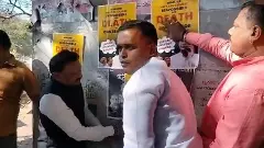 ಬೀದರ್‌ ಗುತ್ತಿಗೆದಾರ ಆತ್ಮಹತ್ಯೆ | ಸಚಿವ ಪ್ರಿಯಾಂಕ ಖರ್ಗೆ ವಿರುದ್ಧ ಬಿಜೆಪಿ ಪೊಸ್ಟರ್ ಅಭಿಯಾನ