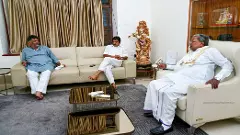 ಸಿಎಂ ಕುರ್ಚಿಗೆ ಕಣ್ಣು | ಜಾರಕಿಹೊಳಿ, ಪರಮೇಶ್ವರ್ ಔತಣಕೂಟ ರಾಜಧಾನಿಯಲ್ಲಿ; ಡಿಕೆಶಿ ದೆಹಲಿಯಲ್ಲಿ...