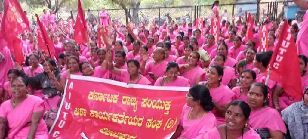 Asha Workers Strike | ಆಶಾ ಕಾರ್ಯಕರ್ತೆಯರ ಮುಷ್ಕರ: ಕಾರಣವೇನು? ಬೇಡಿಕೆ ಯಾವುದು?