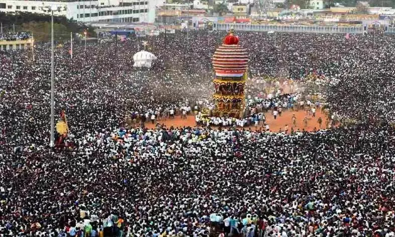 Koppal Gavi Mutt | ಆರಂಭವಾಯಿತು ʼಅಜ್ಜನ ಜಾತ್ರೆʼ; ಇದು ಸರ್ವಧರ್ಮ ಸಮನ್ವಯ ಯಾತ್ರೆ