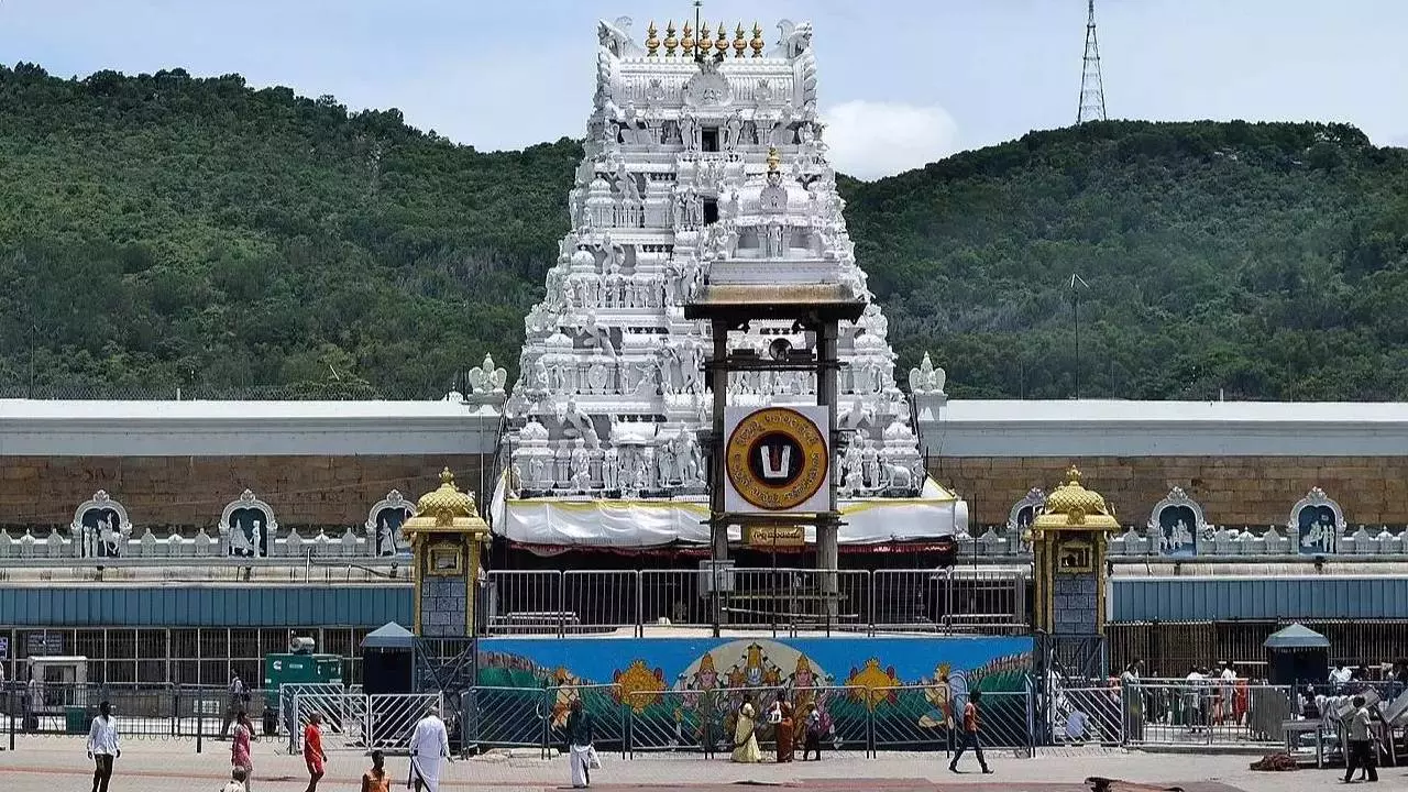 Tirupati Temple: ತಿರುಪತಿಯ ಲಡ್ಡು ಕೌಂಟರ್‌ನಲ್ಲಿ ಬೆಂಕಿ ಅನಾಹುತ