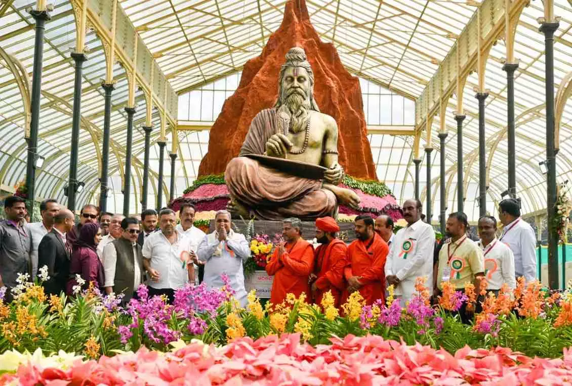 Lal Bagh Flower Show|  ʻಮಹರ್ಷಿ ವಾಲ್ಮೀಕಿʼಪರಿಕಲ್ಪನೆಯಲ್ಲಿ ಅರಳಿತು ಹೂವಿನ ಚಿತ್ತಾರ