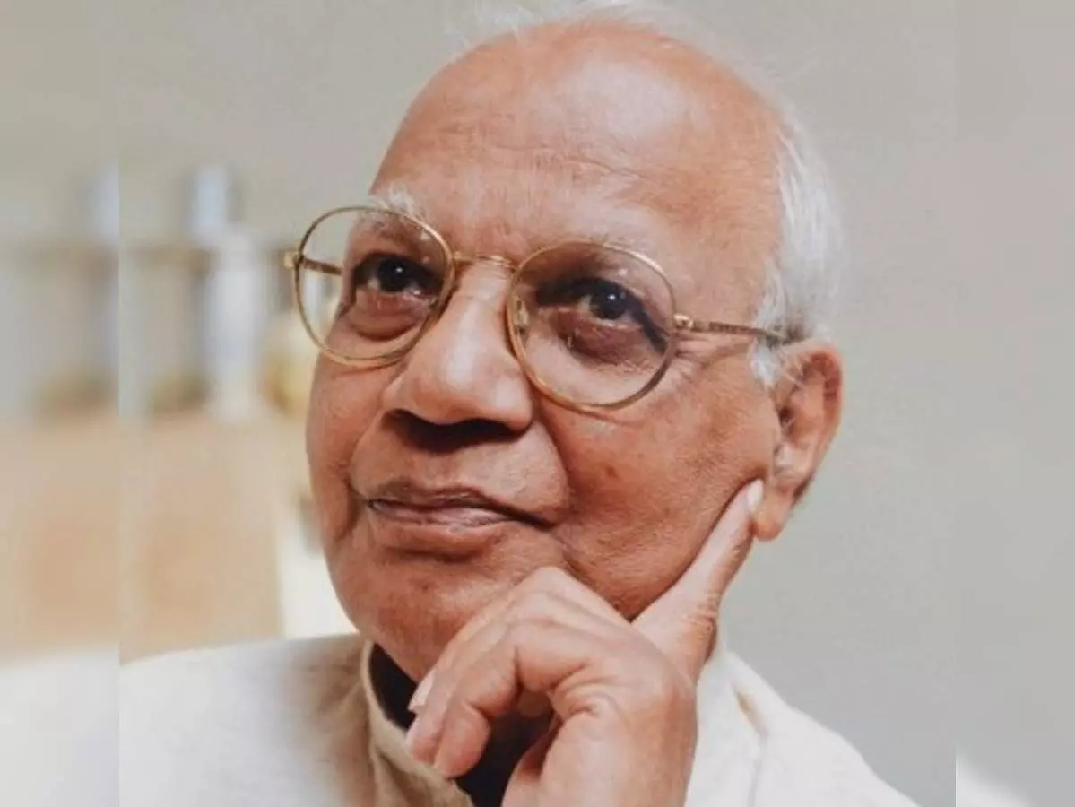 ರಾಷ್ಟ್ರಕವಿ ಜಿ.ಎಸ್. ಶಿವರುದ್ರಪ್ಪ ರಾಷ್ಟ್ರಕವಿ ಜಿ.ಎಸ್. ಶಿವರುದ್ರಪ್ಪ