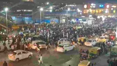 Maha Kumbh 2025 : ದೆಹಲಿ ರೈಲ್ವೆ ನಿಲ್ದಾಣದಲ್ಲಿ ಕಾಲ್ತುಳಿತ, ಐವರು ಮಕ್ಕಳು ಸೇರಿ 18 ಭಕ್ತರ ಸಾವು