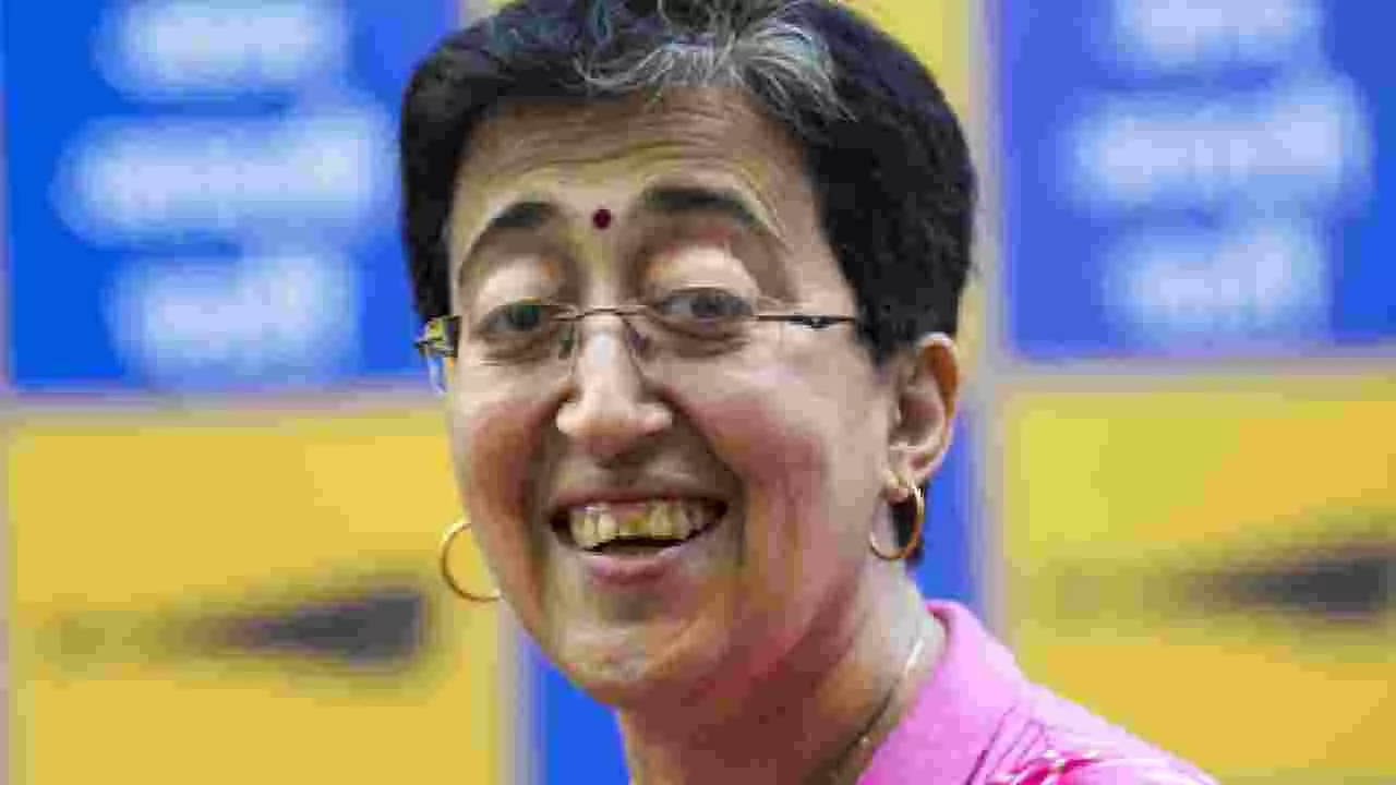 Atishi Marlena : ದೆಹಲಿ ವಿಧಾನಸಭೆಯ ಪ್ರತಿಪಕ್ಷದ ನಾಯಕಿಯಾಗಿ ಆತಿಶಿ ಆಯ್ಕೆ