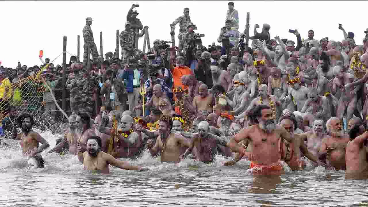 Mahakumbh Mela : ಕುಂಭ ಮೇಳದಲ್ಲಿ ಬಯಲು ಶೌಚ; ಉತ್ತರ ಪ್ರದೇಶಕ್ಕೆ ಹಸಿರು ನ್ಯಾಯಾಧೀಕರಣ ನೋಟಿಸ್​