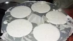 ಕ್ಯಾನ್ಸರ್‌ ಭೀತಿ | ಹೋಟೆಲ್‌ ಇಡ್ಲಿ ತಯಾರಿಕೆ; ಪ್ಲಾಸ್ಟಿಕ್‌ ಬಳಕೆ ನಿಷೇಧಿಸಿದ ಸರ್ಕಾರ