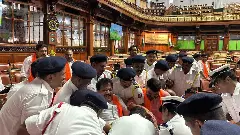 Honey Trap | ವಿಧಾನಸಭೆಯಲ್ಲಿ ಕೋಲಾಹಲ: ಕರ್ತವ್ಯಕ್ಕೆ ಅಡ್ಡಿಪಡಿಸಿದ 18 ಶಾಸಕರ ಅಮಾನತು