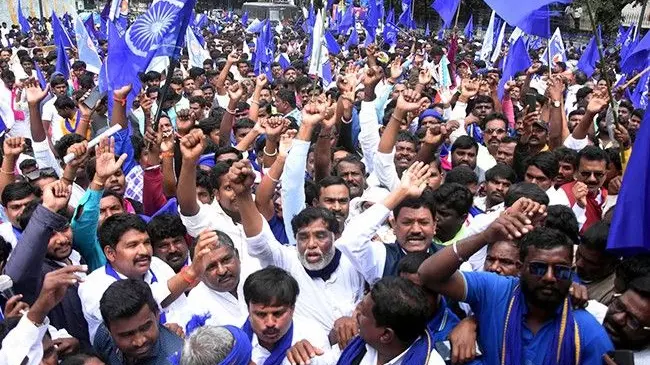 Internal Reservation |18.96 ಲಕ್ಷ ಪರಿಶಿಷ್ಟ ಜಾತಿಯ ಕುಟುಂಬಗಳ ಸಮೀಕ್ಷೆ ಪೂರ್ಣ; ಯಾವ ಜಿಲ್ಲೆಯಲ್ಲಿ ಎಷ್ಟು ಗಣತಿ ?