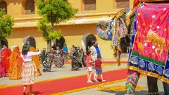 JD Vance India Visit: ಜೈಪುರದ ಅಂಬರ್ ಕೋಟೆಗೆ ಭೇಟಿ ನೀಡಿದ ಉಪಾಧ್ಯಕ್ಷ ಜೆ.ಡಿ. ವ್ಯಾನ್ಸ್‌