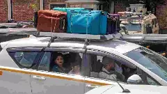 Pahalgam Terror Attack | ಕಾಶ್ಮೀರ ತೊರೆಯುತ್ತಿರುವ ಪ್ರವಾಸಿಗರು; ಕಾಶ್ಮೀರಿಗರಿಗೆ ತುತ್ತಿನ ಚೀಲ ತುಂಬಿಸುವ ಚಿಂತೆ