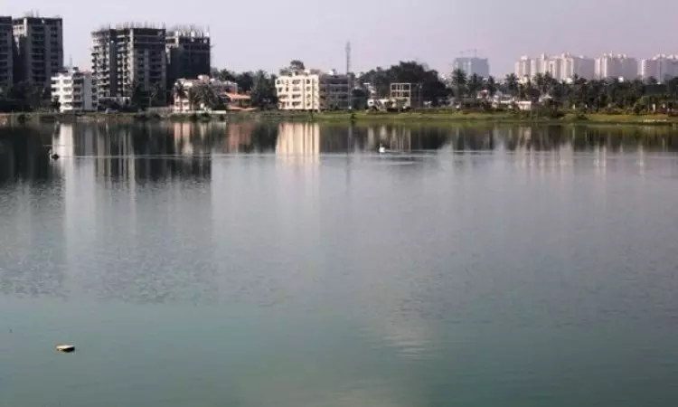 Lake Encroachment: Part 1 | ನಗರೀಕರಣಕ್ಕೆ ಜೀವತೆತ್ತ ಕೆರೆಗಳು; ಕಾಗದದಲ್ಲಷ್ಟೇ ಸಂರಕ್ಷಣೆ ಕಾಳಜಿ Lake Encroachment: Part 1 | ನಗರೀಕರಣಕ್ಕೆ ಜೀವತೆತ್ತ ಕೆರೆಗಳು; ಕಾಗದದಲ್ಲಷ್ಟೇ ಸಂರಕ್ಷಣೆ ಕಾಳಜಿ