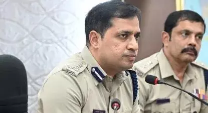 ಕುಡುಪು ಗುಂಪು ಹತ್ಯೆ ಪ್ರಕರಣ; ಇನ್ಸ್ಪೆಕ್ಟರ್ ಸಹಿತ ಮೂವರು ಅಮಾನತು ಕುಡುಪು ಗುಂಪು ಹತ್ಯೆ ಪ್ರಕರಣ; ಇನ್ಸ್ಪೆಕ್ಟರ್ ಸಹಿತ ಮೂವರು ಅಮಾನತು