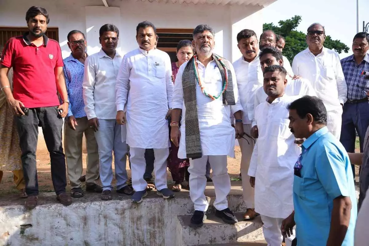 ವರದಾ - ಬೇಡ್ತಿ ನದಿ ಜೋಡಣೆಗೆ ಕೇಂದ್ರದ ಗಮನಕ್ಕೆ: ಡಿ.ಕೆ. ಶಿವಕುಮಾರ್ ವರದಾ - ಬೇಡ್ತಿ ನದಿ ಜೋಡಣೆಗೆ ಕೇಂದ್ರದ ಗಮನಕ್ಕೆ: ಡಿ.ಕೆ. ಶಿವಕುಮಾರ್