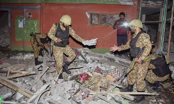 ಪಾಕಿಸ್ತಾನ ಮತ್ತು ಪಾಕ್ ಆಕ್ರಮಿತ ಕಾಶ್ಮೀರದ 9  ಅಡಗುತಾಣಗಳ ಮೇಲೆ ಭಾರತ ದಾಳಿ ಪಾಕಿಸ್ತಾನ ಮತ್ತು ಪಾಕ್ ಆಕ್ರಮಿತ ಕಾಶ್ಮೀರದ 9  ಅಡಗುತಾಣಗಳ ಮೇಲೆ ಭಾರತ ದಾಳಿ