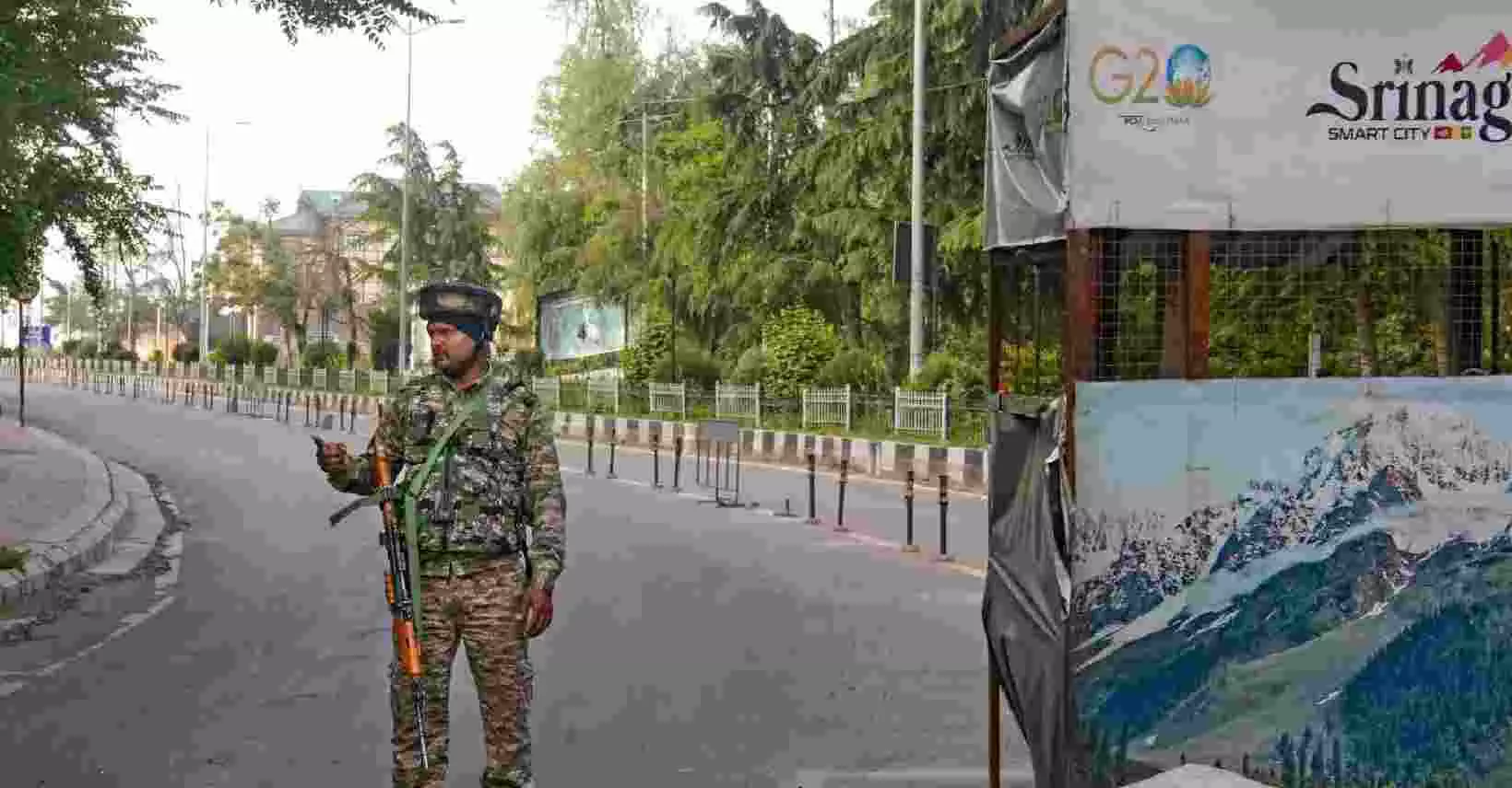 Operation Sindoor: Control rooms set up across Kashmirs 10 districts Operation Sindoor: Control rooms set up across Kashmirs 10 districts