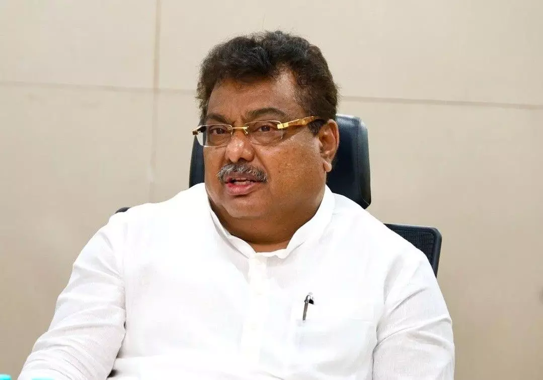 ಲಿಂಗಾಯತ ಪ್ರತ್ಯೇಕ ಧರ್ಮ ಆಗಿದ್ದರೆ ಹೆಚ್ಚು ಸೌಲಭ್ಯ ಸಿಗುತ್ತಿತ್ತು: ಎಂ.ಬಿ.ಪಾಟೀಲ್ ಲಿಂಗಾಯತ ಪ್ರತ್ಯೇಕ ಧರ್ಮ ಆಗಿದ್ದರೆ ಹೆಚ್ಚು ಸೌಲಭ್ಯ ಸಿಗುತ್ತಿತ್ತು: ಎಂ.ಬಿ.ಪಾಟೀಲ್