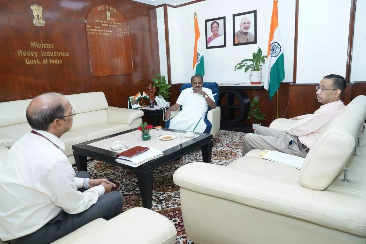 High priority given to manufacturing domestic electric vehicles: H.D. Kumaraswamy High priority given to manufacturing domestic electric vehicles: H.D. Kumaraswamy