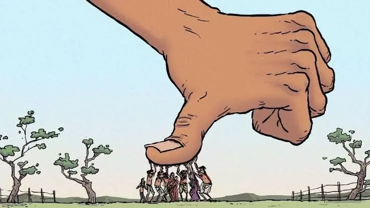 Ramanagara: Dalits are boycotted from participating in the fair, and are not given grocery and work jobs. Ramanagara: Dalits are boycotted from participating in the fair, and are not given grocery and work jobs.