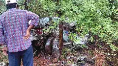 Horrific road accident near Sanduru: Four dead on the spot, one seriously injured